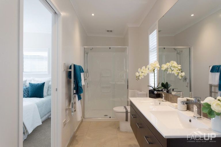 Photo of property in 6 Liquidambar Drive, Hobsonville, Auckland, 0616