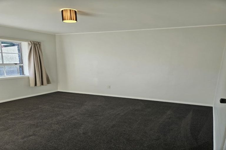 Photo of property in 12 Pentland Place, Highlands Park, New Plymouth, 4312