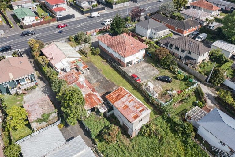 Photo of property in 1608 Great North Road, Waterview, Auckland, 1026