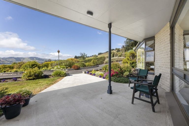 Photo of property in 33 Blanket Bay Road, Sawyers Bay, Port Chalmers, 9023