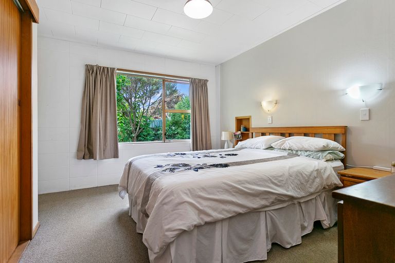 Photo of property in 80 Princes Street, Cambridge, 3434