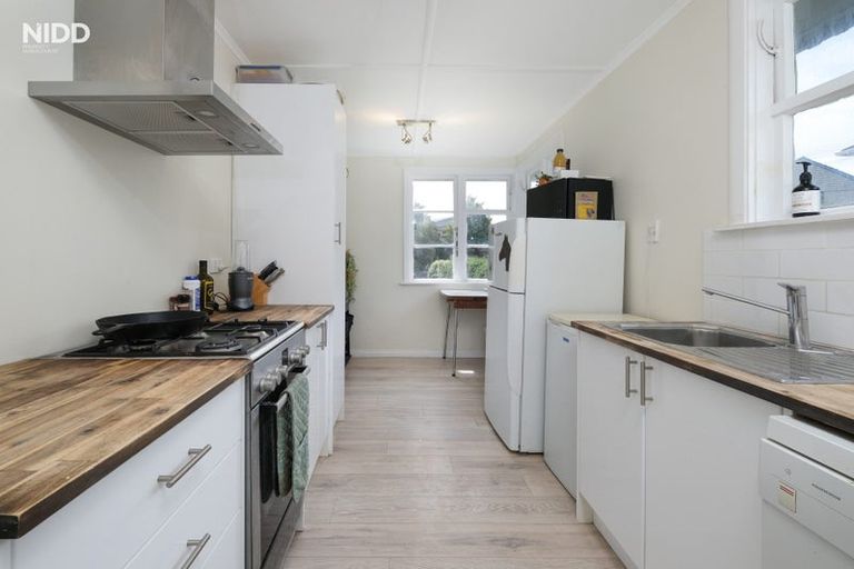 Photo of property in 6 Panmure Avenue, Calton Hill, Dunedin, 9012