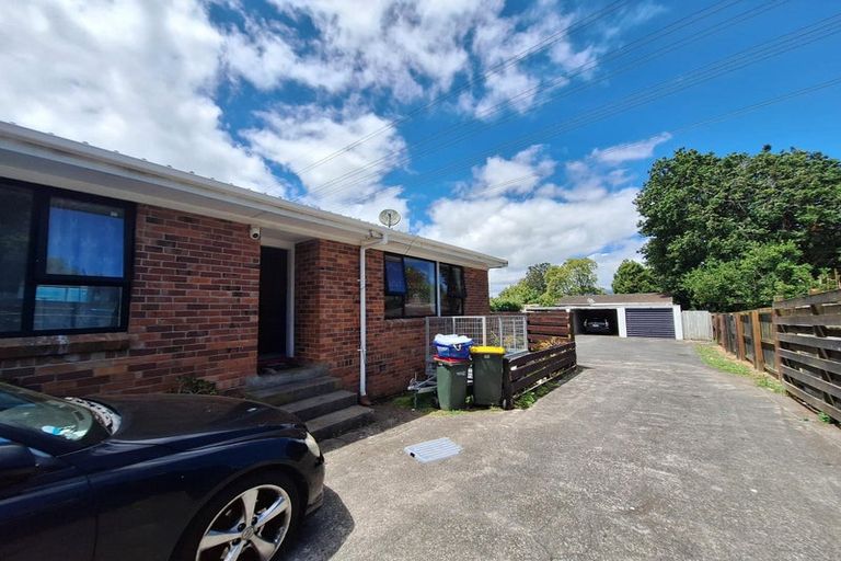 Photo of property in 2/87 Gray Avenue, Mangere East, Auckland, 2024