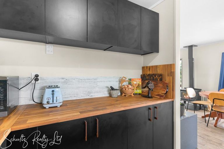 Photo of property in 178 Heatley Road, Whakapirau, Maungaturoto, 0583