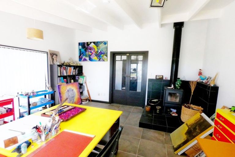 Photo of property in 5 Marine Parade, Carters Beach, Westport, 7825