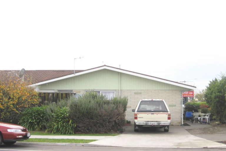 Photo of property in 2/301 Lyndon Road West, Hastings, 4122