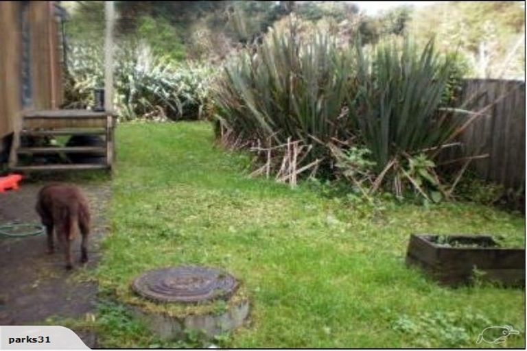 Photo of property in 93 Warner Park Avenue, Laingholm, Auckland, 0604
