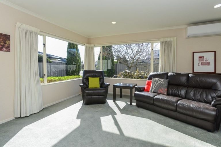 Photo of property in 6 Newbury Place, Taradale, Napier, 4112