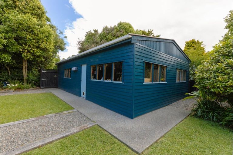 Photo of property in 85 Savage Crescent, West End, Palmerston North, 4412