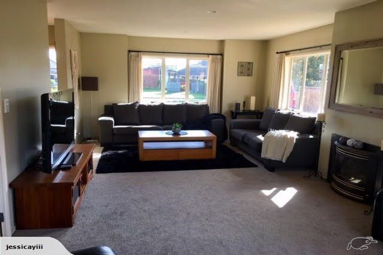 Photo of property in 59 Saint James Drive, Huntington, Hamilton, 3210