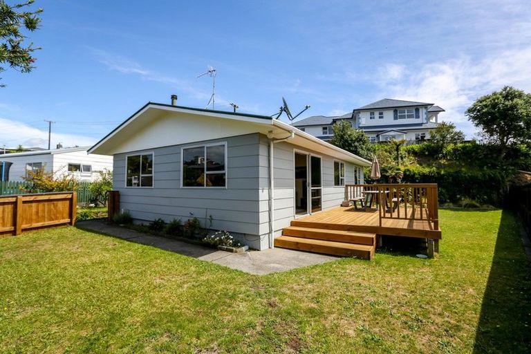 Photo of property in 71 Dorset Avenue, Lynmouth, New Plymouth, 4310