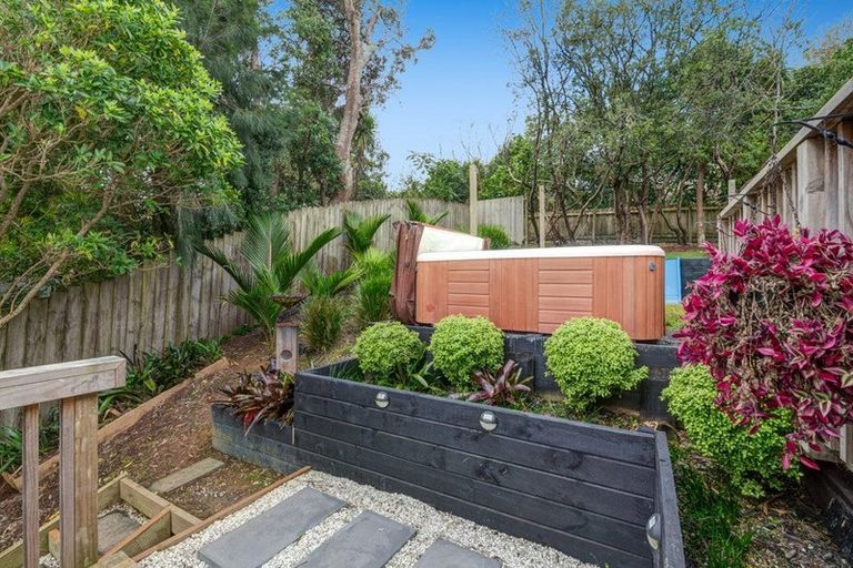 Photo of property in 35a St James Avenue, Helensville, 0800