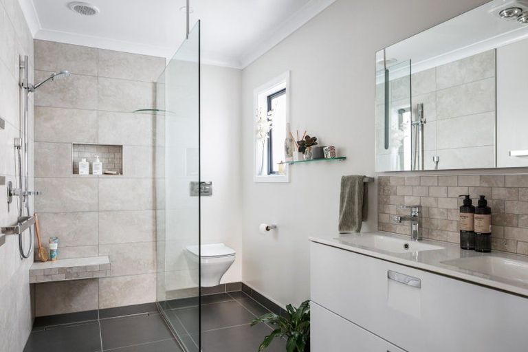 Photo of property in 114 Potae Avenue, Lytton West, Gisborne, 4010