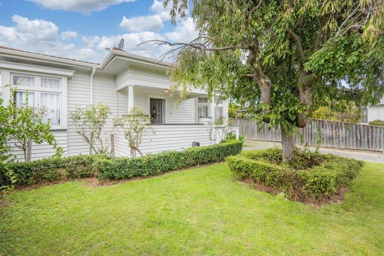 Photo of property in 108 Duchess Crescent, Mayfair, Hastings, 4122