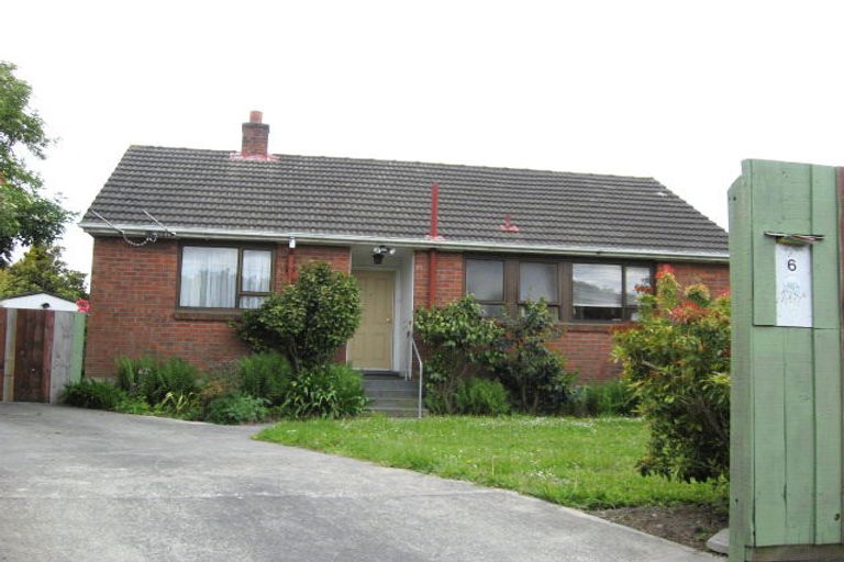 Photo of property in 6 Lyall Place, Bryndwr, Christchurch, 8053