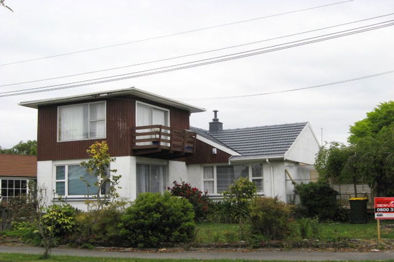 Photo of property in 61 Sevenoaks Drive, Bryndwr, Christchurch, 8053