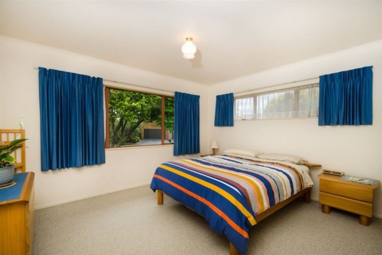 Photo of property in 24 Sunny Crescent, Huapai, Kumeu, 0810