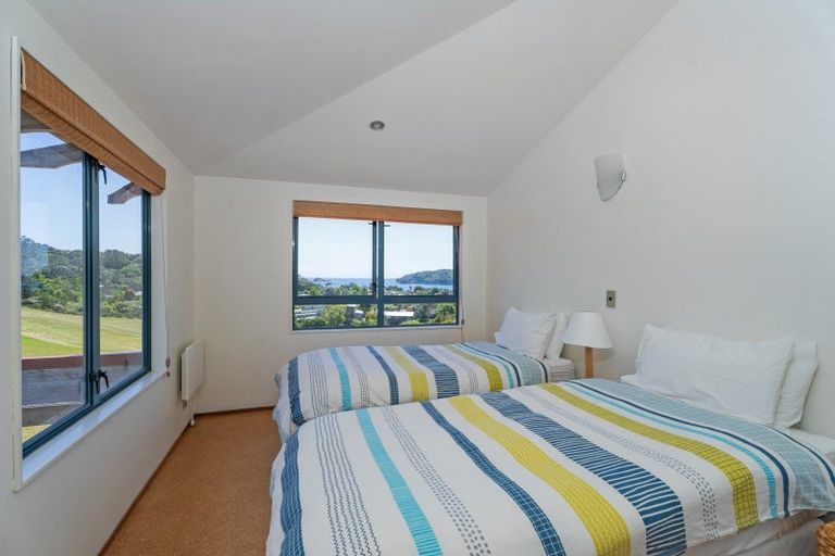 Photo of property in 92 Hahei Beach Road, Hahei, Whitianga, 3591