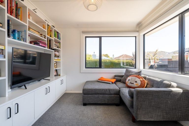 Photo of property in 12 Montrose Street, Mosgiel, 9024