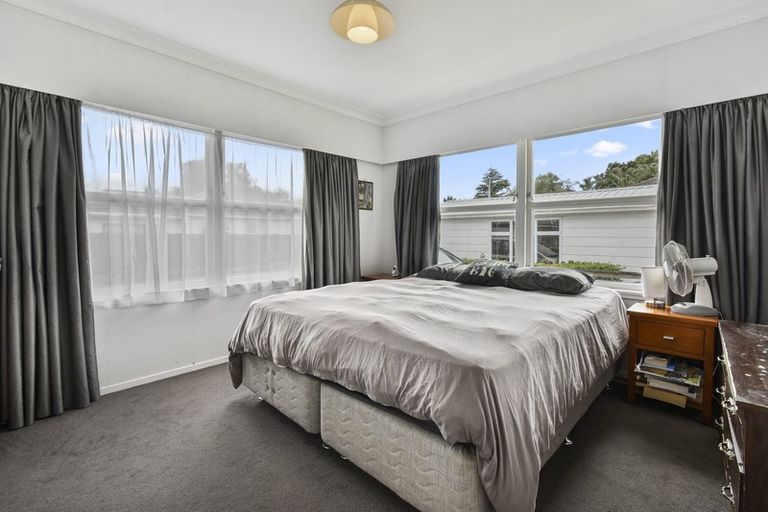 Photo of property in 94 Beach Road, Pahurehure, Papakura, 2113