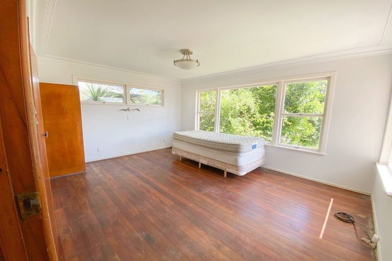Photo of property in 235 Swanson Road, Henderson, Auckland, 0610