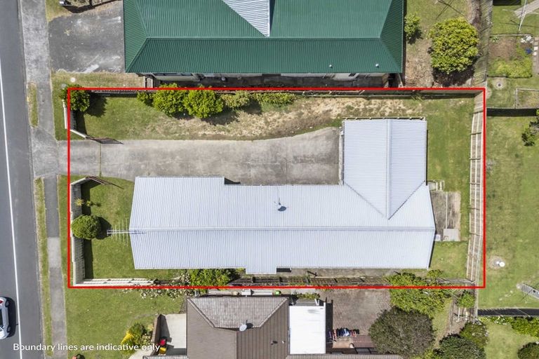 Photo of property in 146 Botany Road, Botany Downs, Auckland, 2010