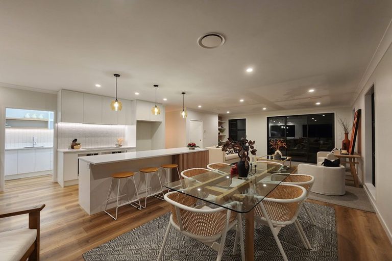 Photo of property in 32 Saint Thomas Avenue, Pyes Pa, Tauranga, 3112