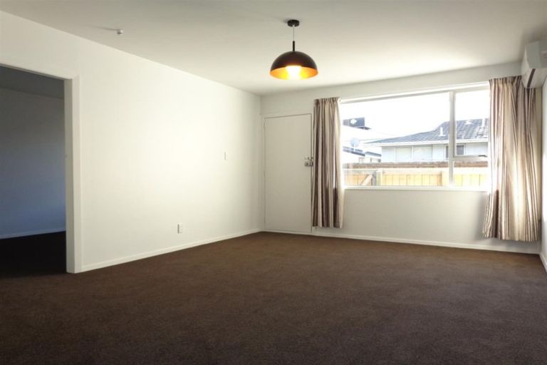 Photo of property in 2/93 Springfield Road, St Albans, Christchurch, 8014