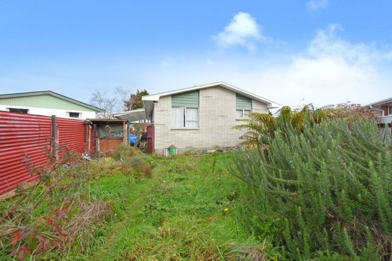 Photo of property in 5 Kentucky Street, Totara Park, Upper Hutt, 5018