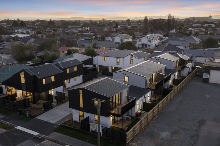 Photo of property in 4/15 Silvester Street, Woolston, Christchurch, 8023