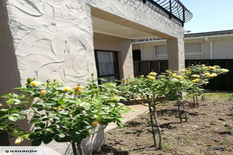 Photo of property in 28 Hope Farm Avenue, Pakuranga Heights, Auckland, 2010