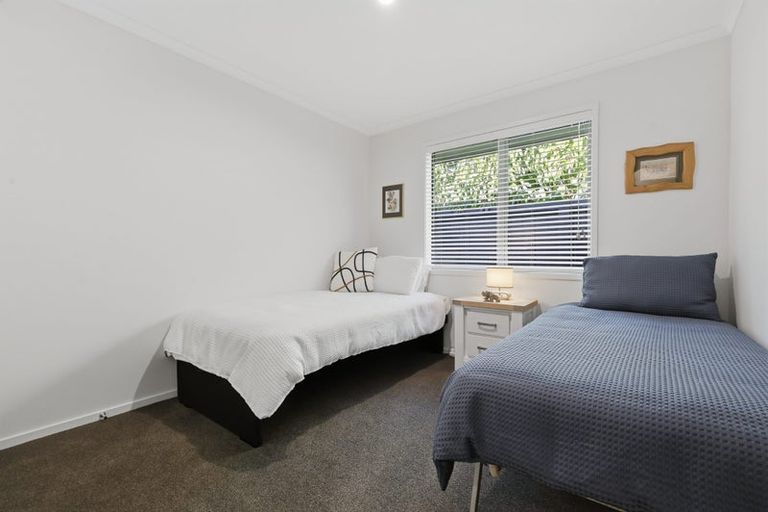 Photo of property in 5 Hayward Place, Ohauiti, Tauranga, 3112