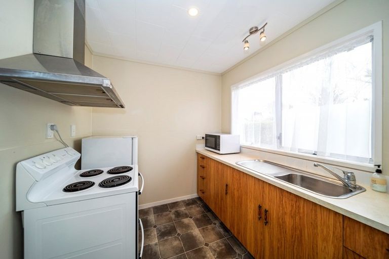 Photo of property in 4/311 Carrington Street, Vogeltown, New Plymouth, 4310