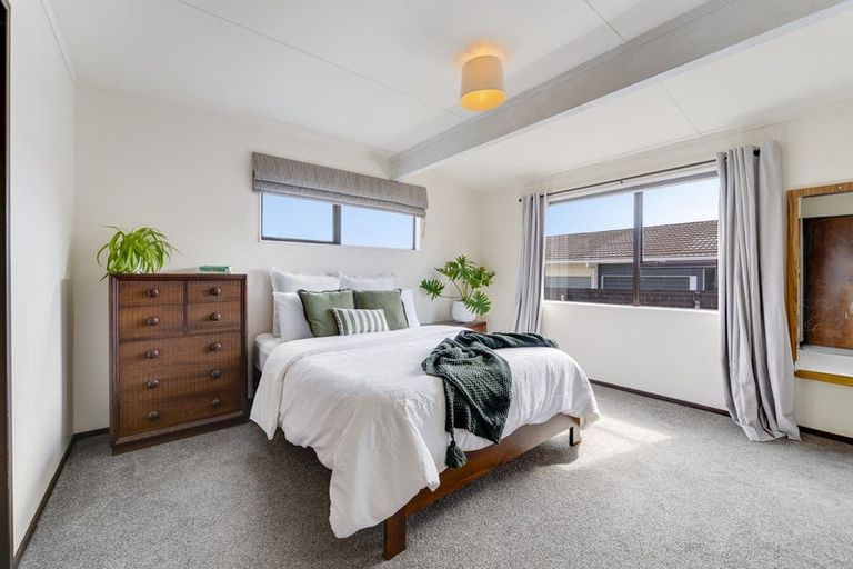 Photo of property in 2/17 Ranui Road, Stoke, Nelson, 7011