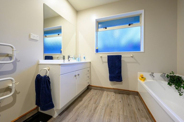 Photo of property in 1 Ballard Drive, Stoke, Nelson, 7011