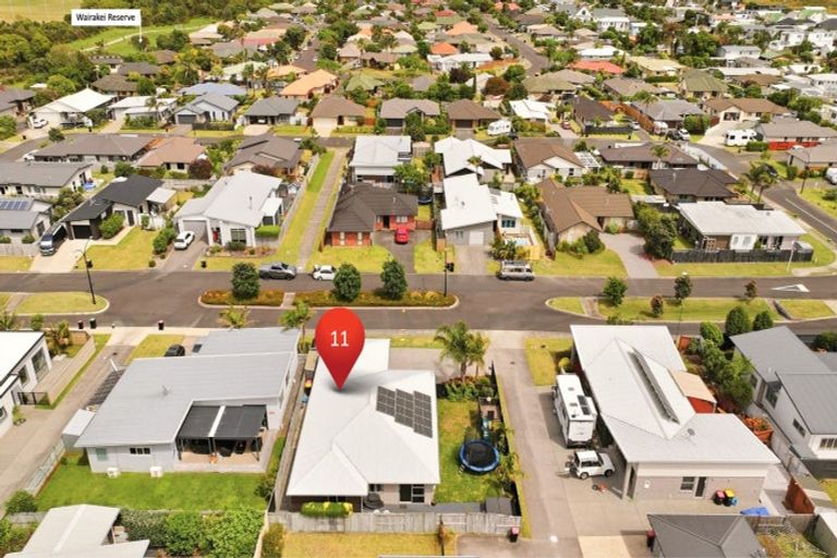 Photo of property in 11 Coutts Street, Papamoa Beach, Papamoa, 3118