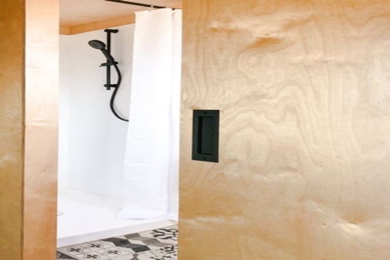 Photo of property in 27a Gamblins Road, Saint Martins, Christchurch, 8022