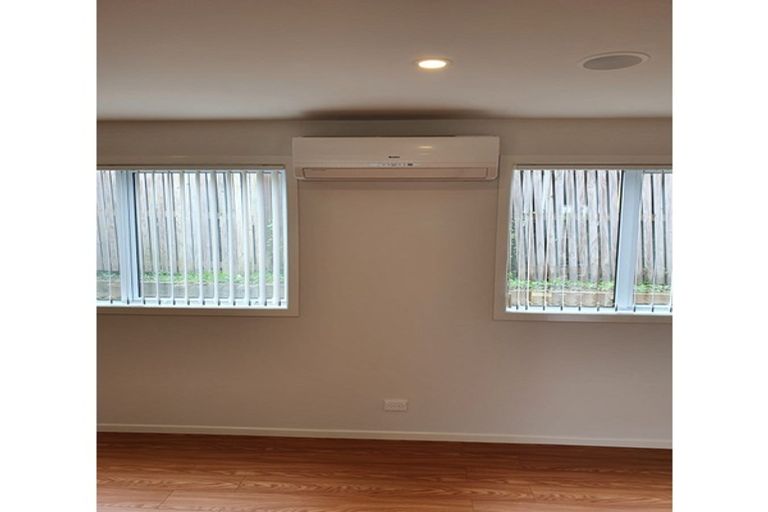 Photo of property in 29/7 Neal Avenue, Glenfield, Auckland, 0629