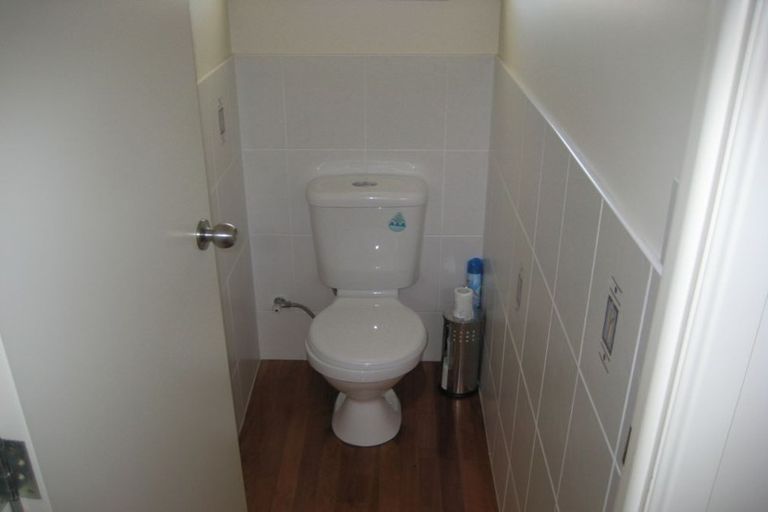 Photo of property in 9 Chequers Avenue, Glenfield, Auckland, 0629