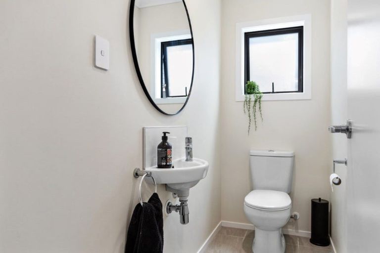 Photo of property in 4/3 The Link, Flagstaff, Hamilton, 3210