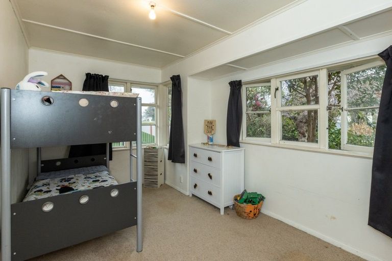 Photo of property in 82 Barker Road, Marewa, Napier, 4110