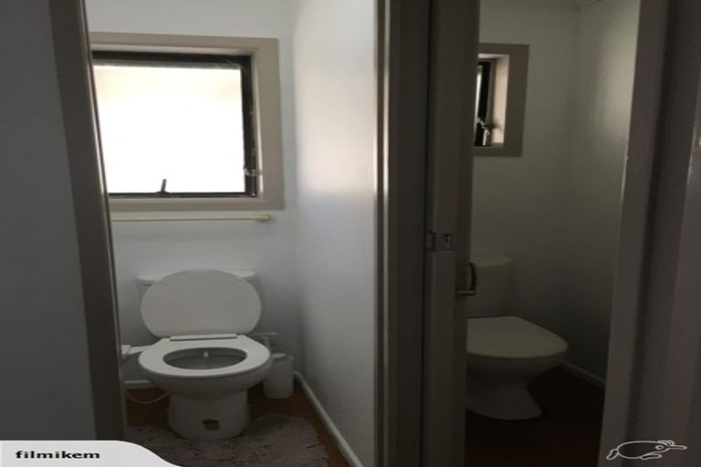 Photo of property in 15 Roband Avenue, Glenfield, Auckland, 0629