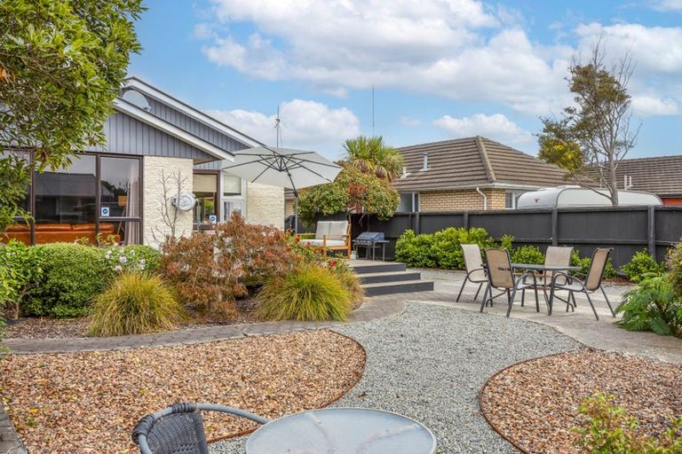 Photo of property in 11 Vancouver Crescent, Wainoni, Christchurch, 8061