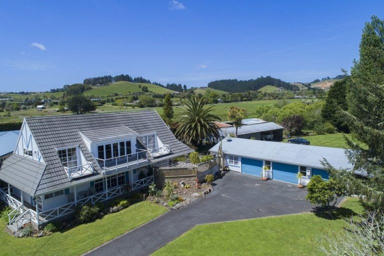 Photo of property in 24 Ngunguru Road, Glenbervie, Whangarei, 0173