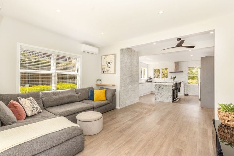 Photo of property in 63 Aorangi Road, Paraparaumu, 5032