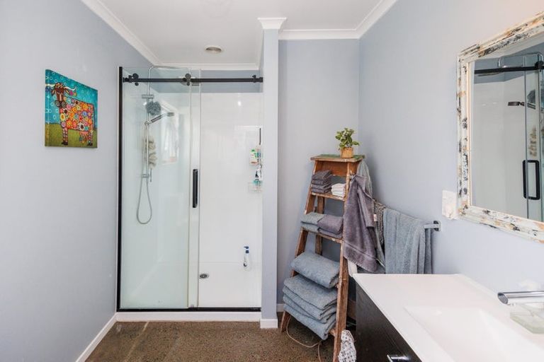 Photo of property in 63 Himatangi Street, Himatangi Beach, Foxton, 4891