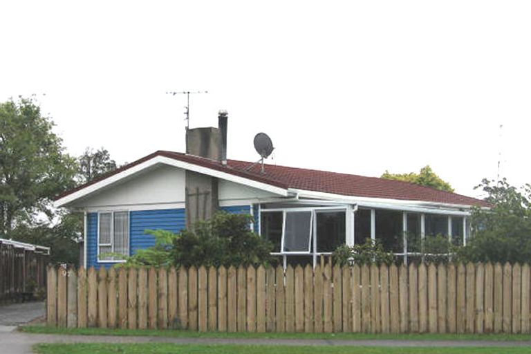 Photo of property in 97 Sturges Road, Henderson, Auckland, 0612