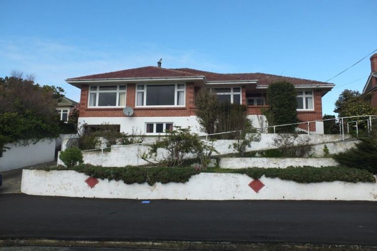 Photo of property in 13 Tamar Street, South Hill, Oamaru, 9400