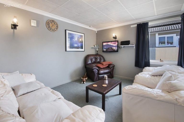 Photo of property in 1/70 Sylvan Street, Hillmorton, Christchurch, 8024