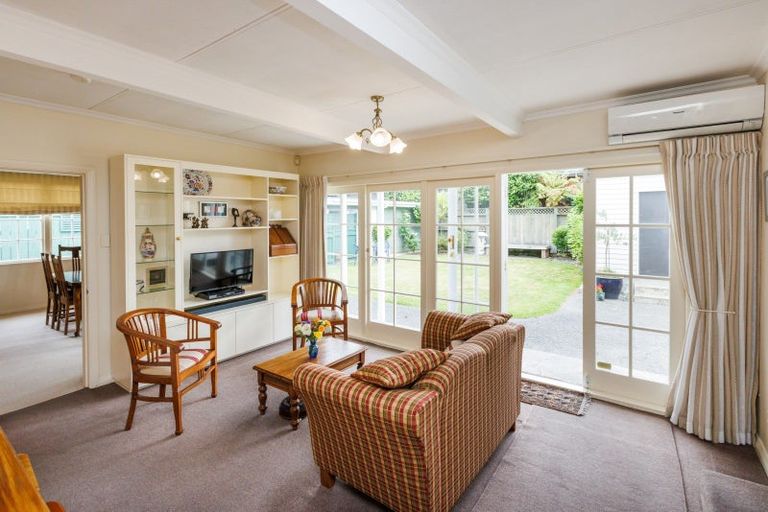 Photo of property in 5 Hardie Street, Hokowhitu, Palmerston North, 4410